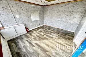 Photo 9- click for photo gallery